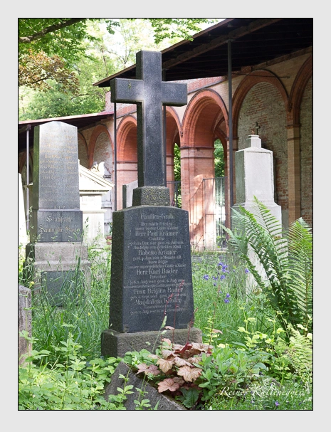 Grab der Familien Bader · Knoller · Krämer