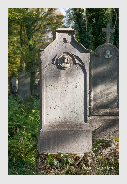 Grab der Familie Widmann