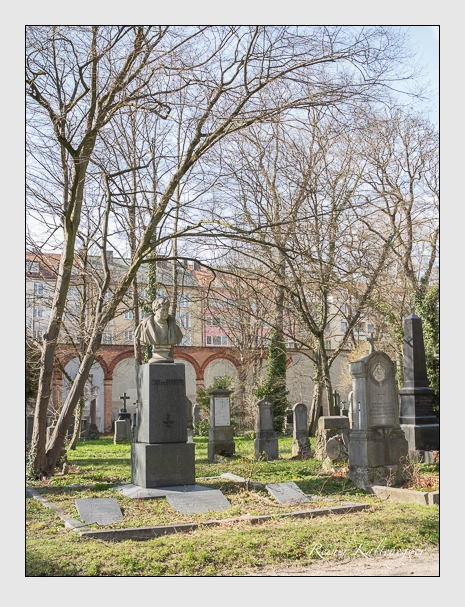 Grab der Familien Keller · Pfeufer