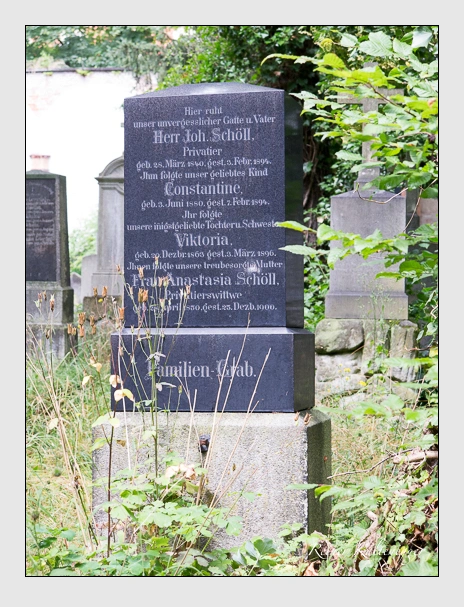 Grab der Familien Felder · Schöll