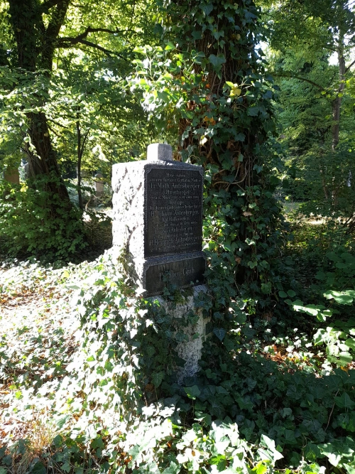 Grab der Familie Antesberger