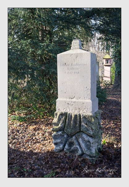 Grab der Familie Bronberger