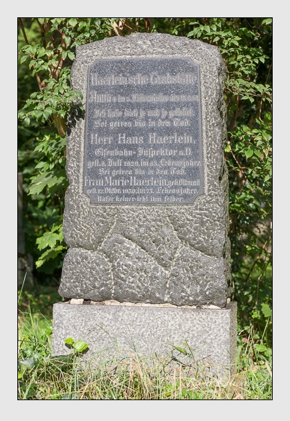 Grab der Familie Haerlein