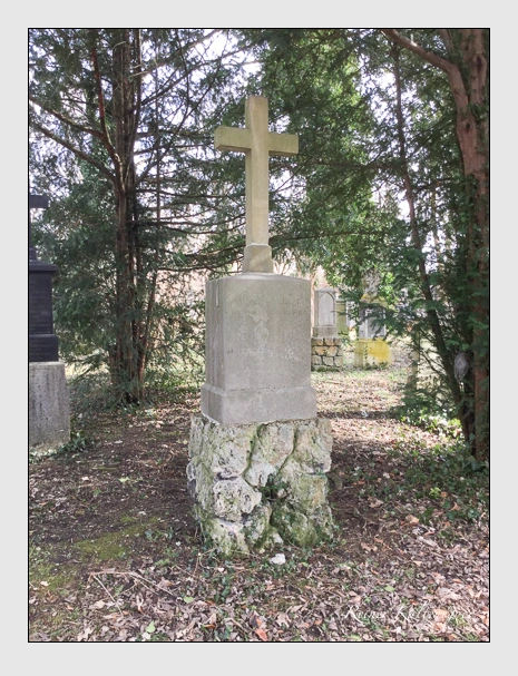 (März 2018)