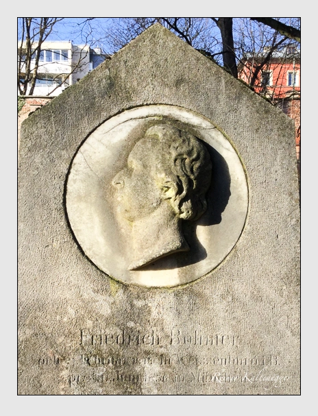 Grab der Familie Rohmer